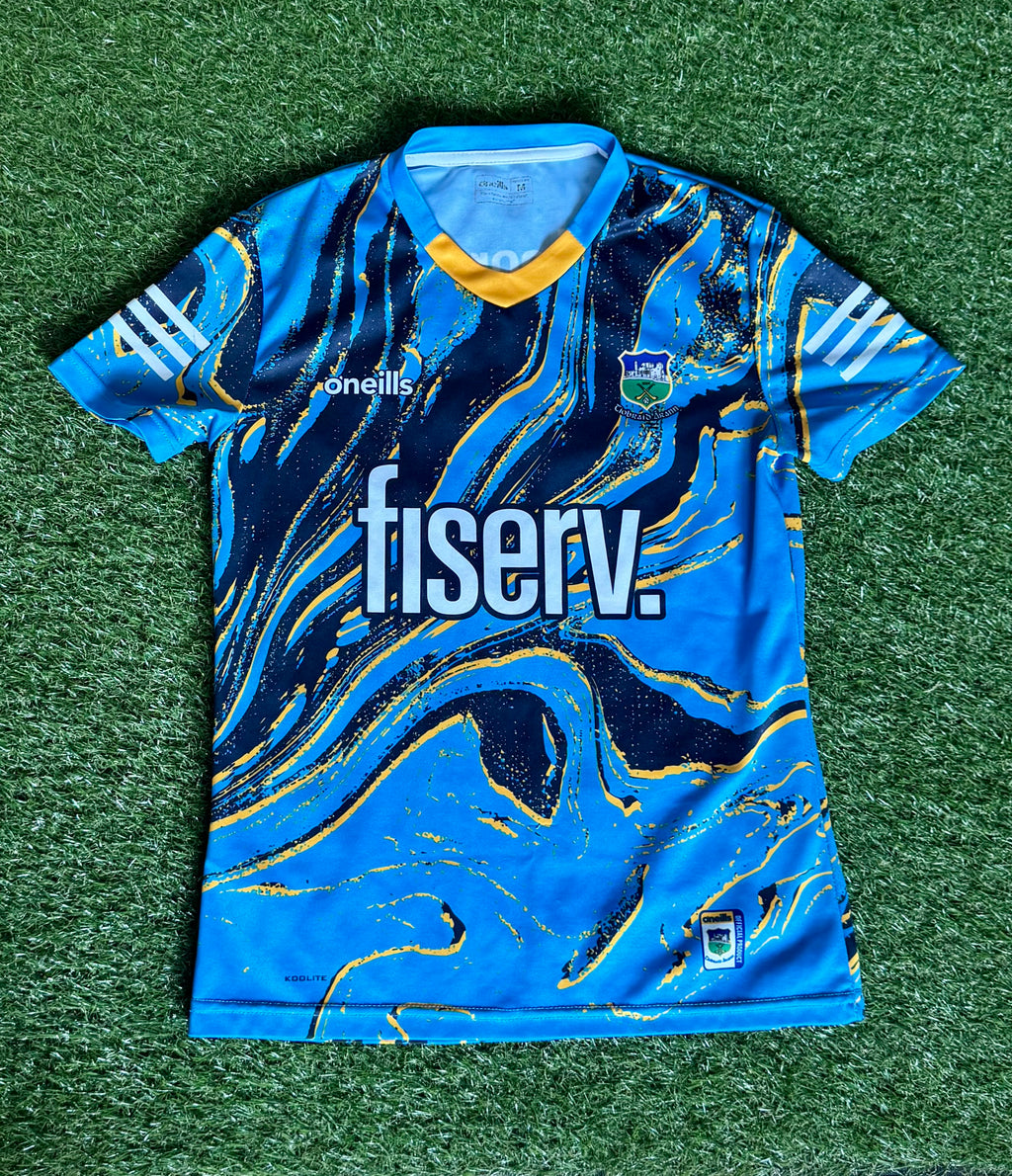 Tipperary GAA Jersey - Size Medium Tight Fit O’Neills