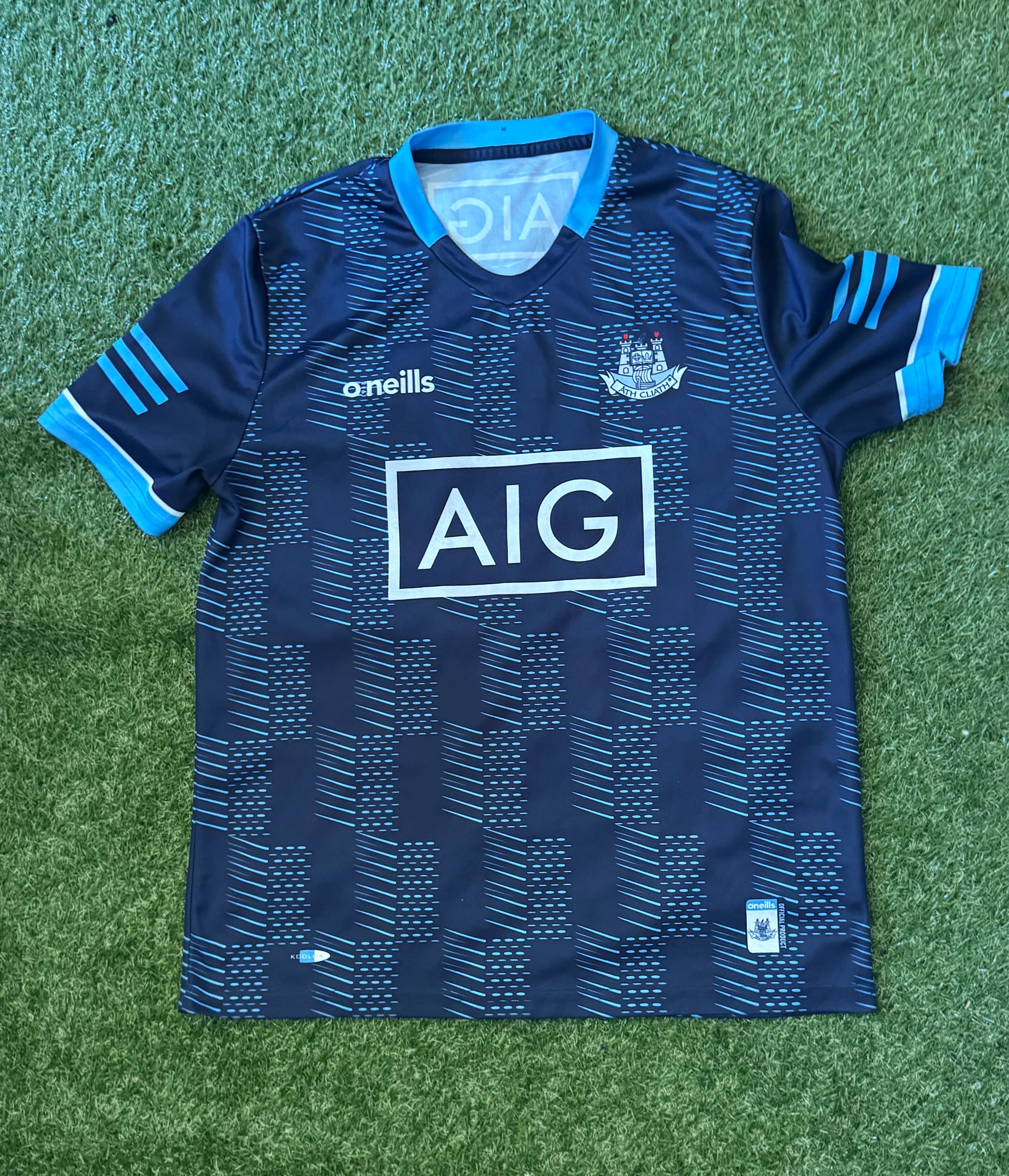 Dublin GAA Jersey - Size Medium - O’Neills