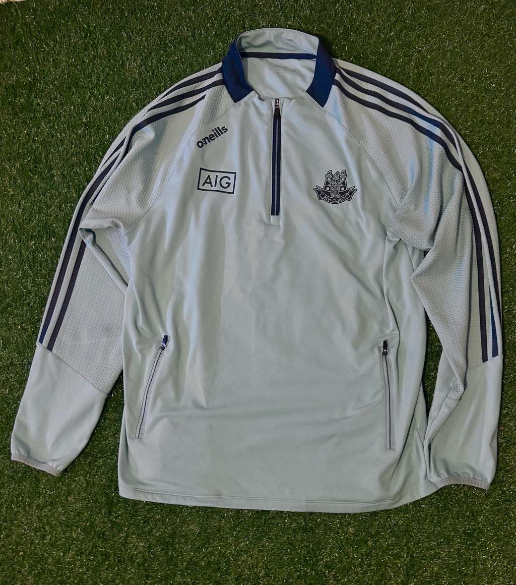 Dublin GAA Half Zip - O’Neills - Size XL