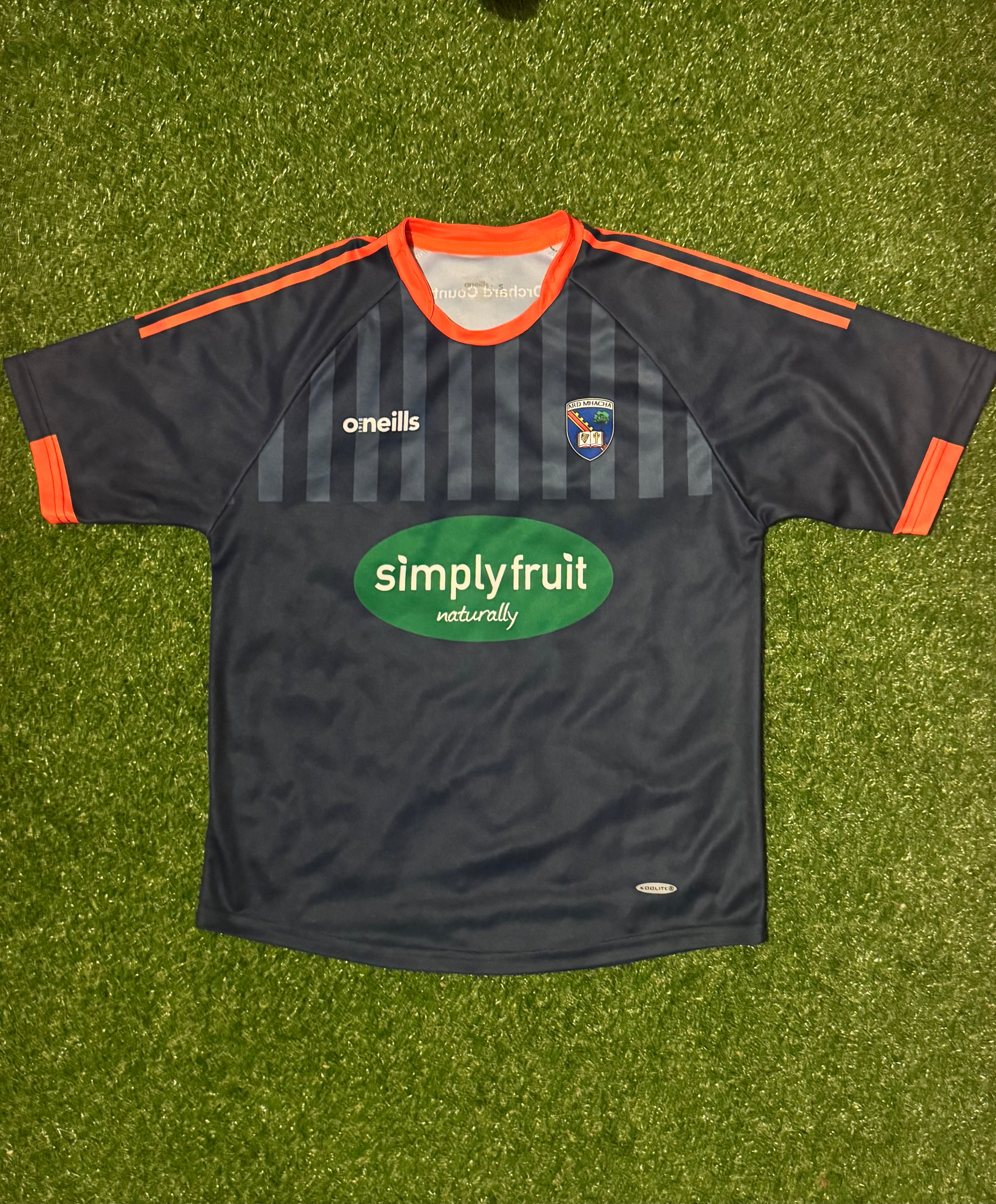 Armagh GAA Jersey - Size Small - O’Neills