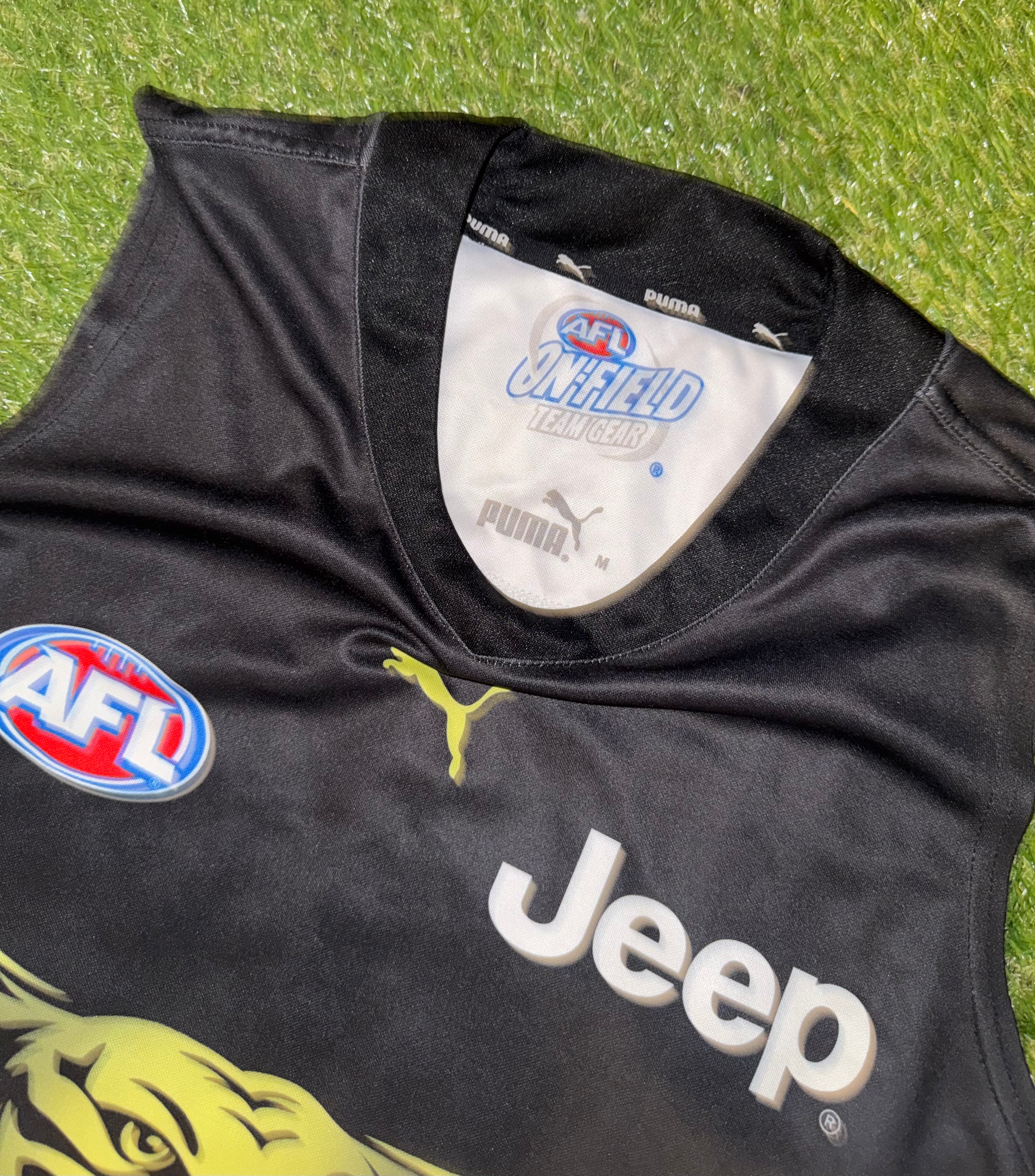 Richmond Tigers AFL Jersey - Size M - Puma