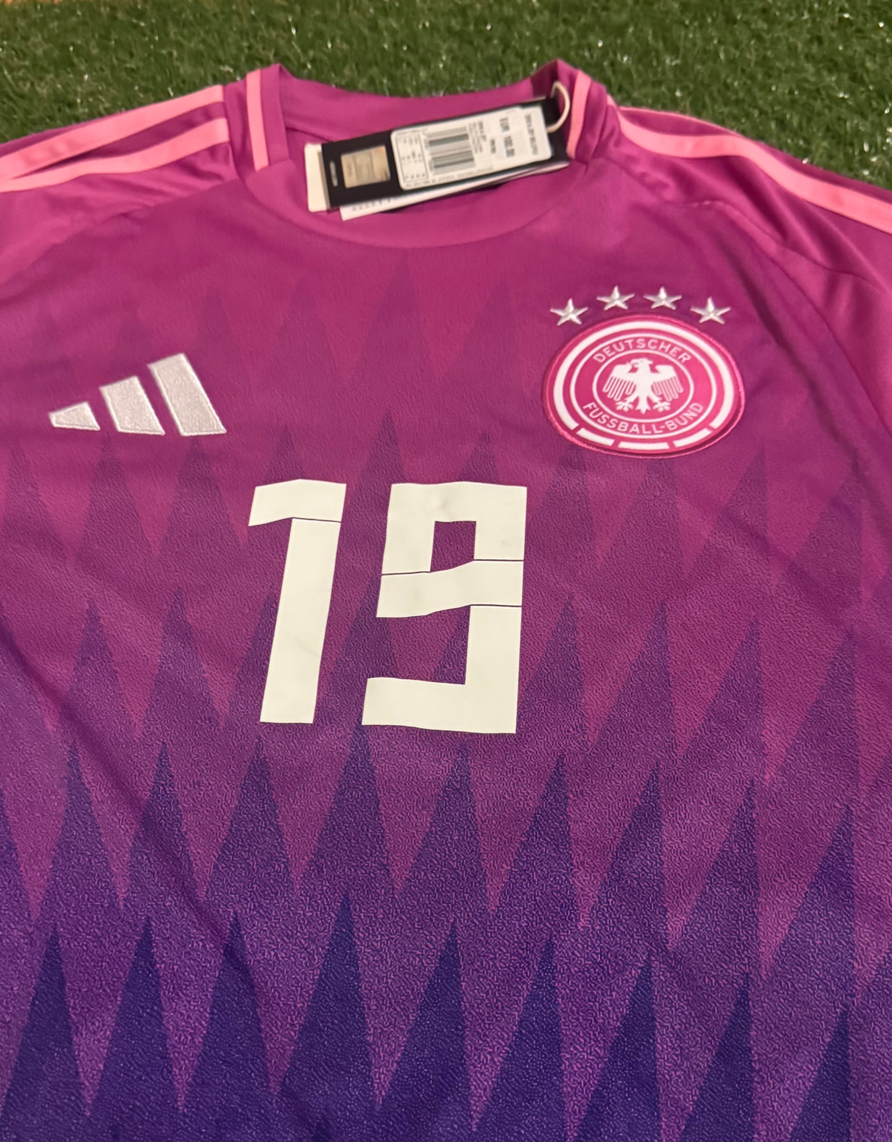 2025 Germany Goalkeeper Jersey - Adidas - No. 19 - Size M Slim Fit Unisex