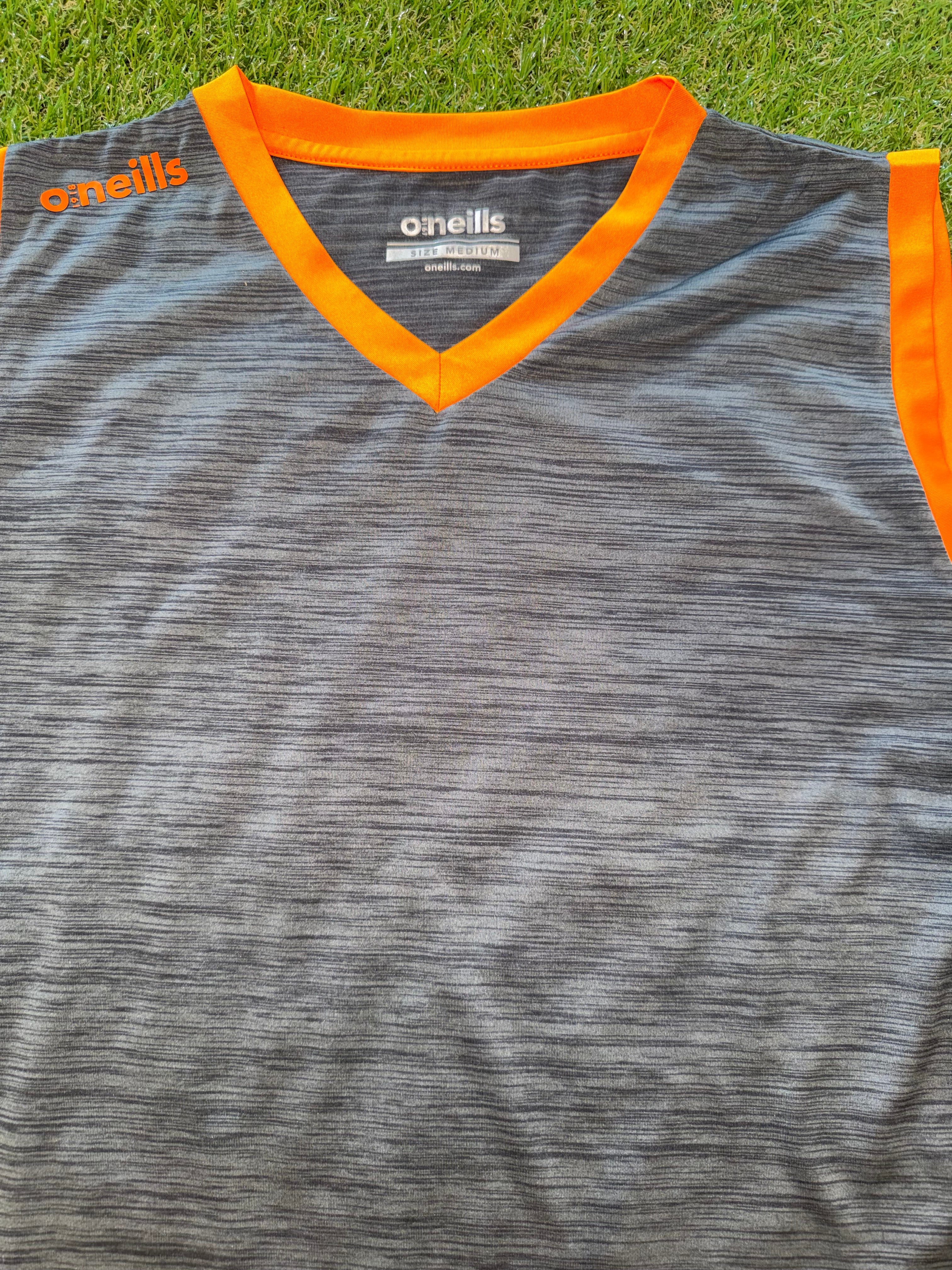 O’Neills Size M Sleeveless GAA Training Jersey