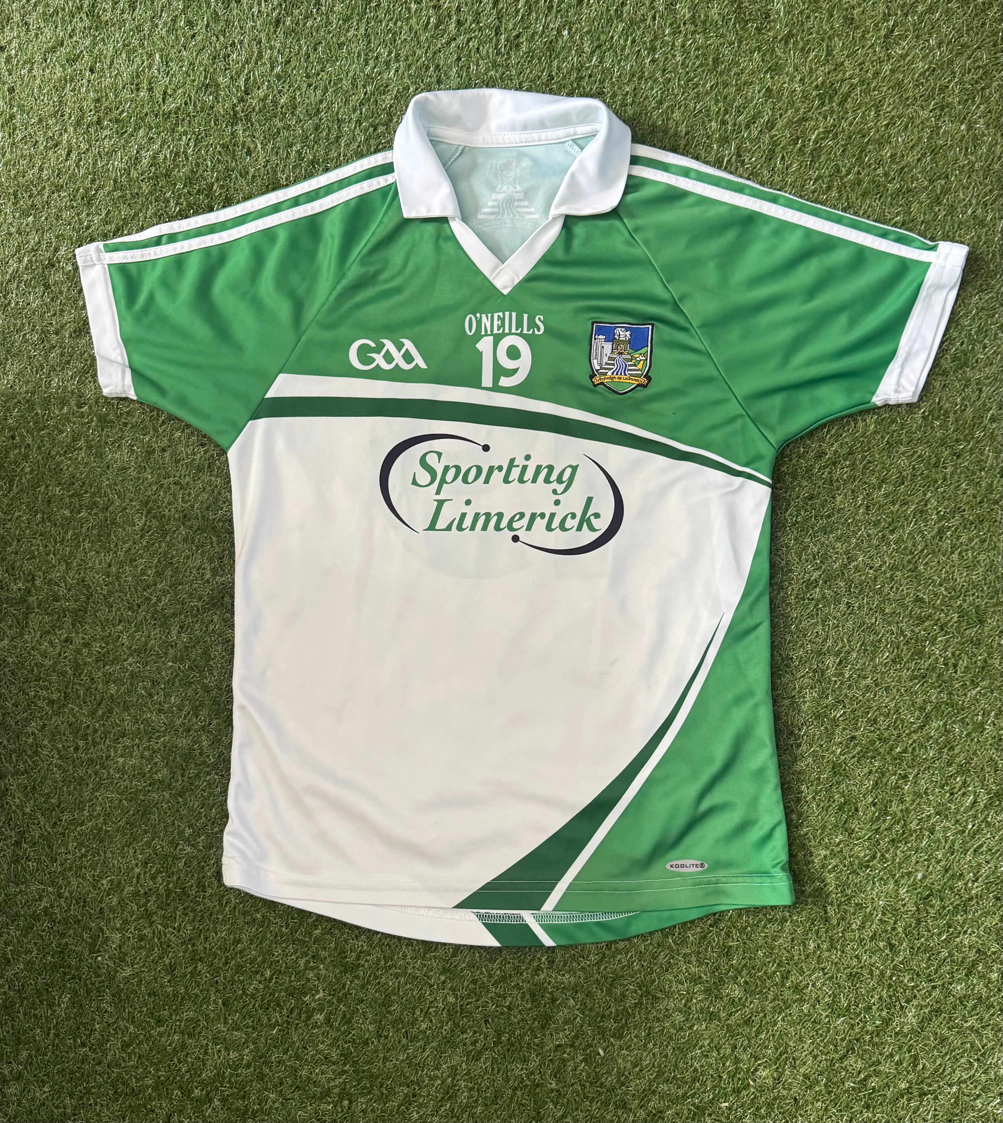 Limerick GAA Alternative Jersey - Large Tight Fit