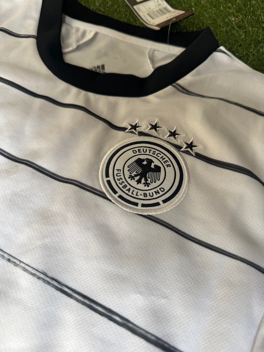 Adult Women Fit Size Small (8-10) Germany Adidas Football Jersey
