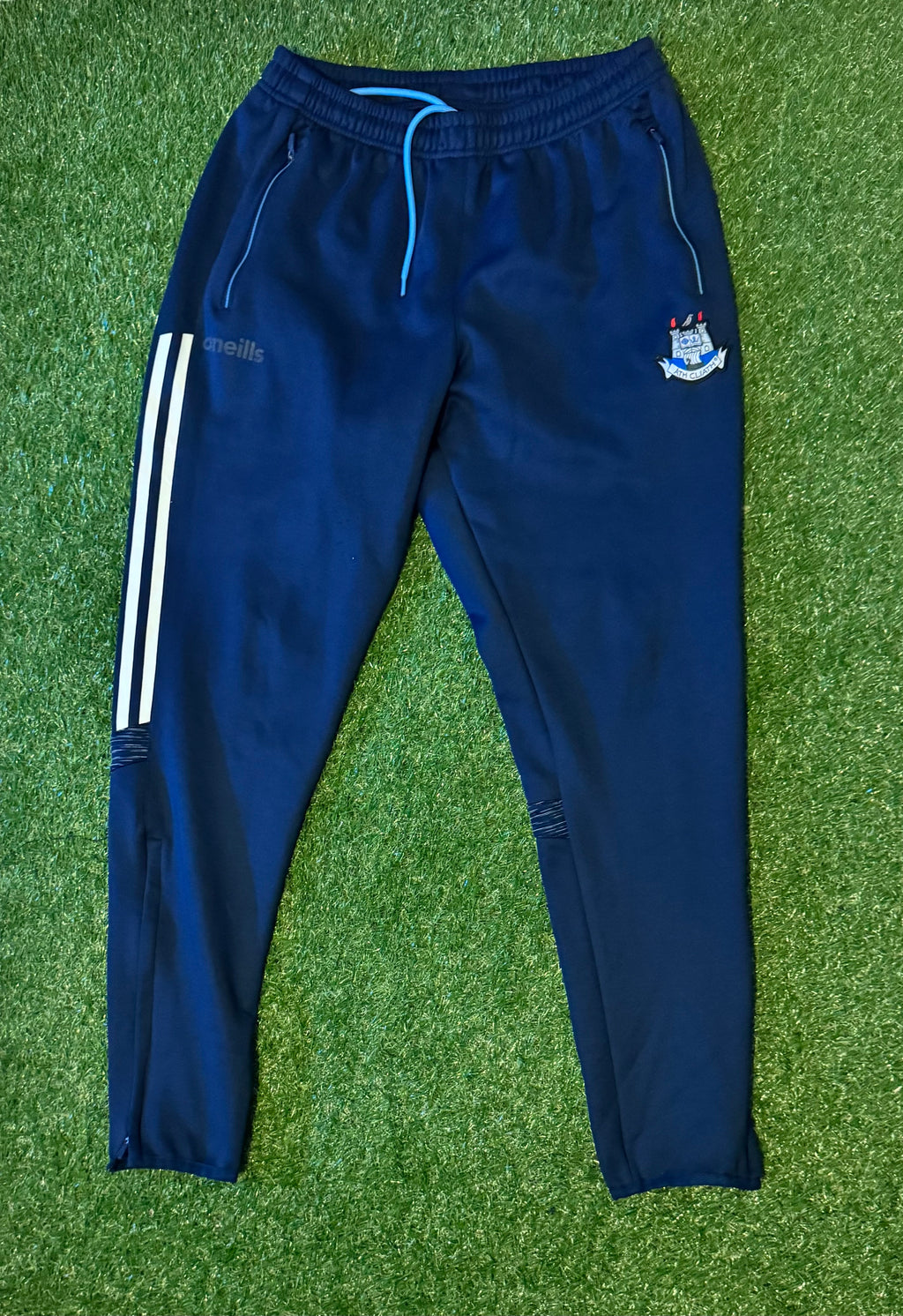 Size Large Dublin GAA Tracksuit - O’Neills