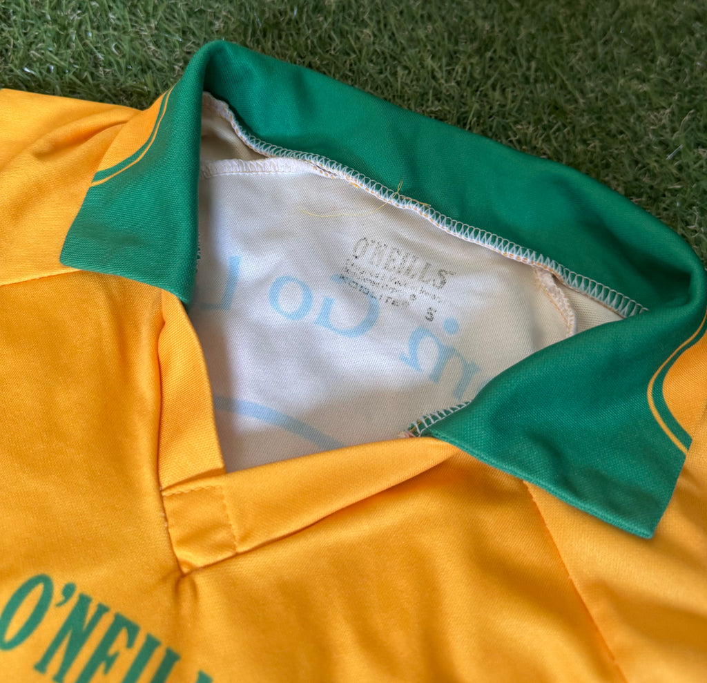Size Small Gneevegulla (Kerry) GAA Long Sleeve Jersey - O’Neills