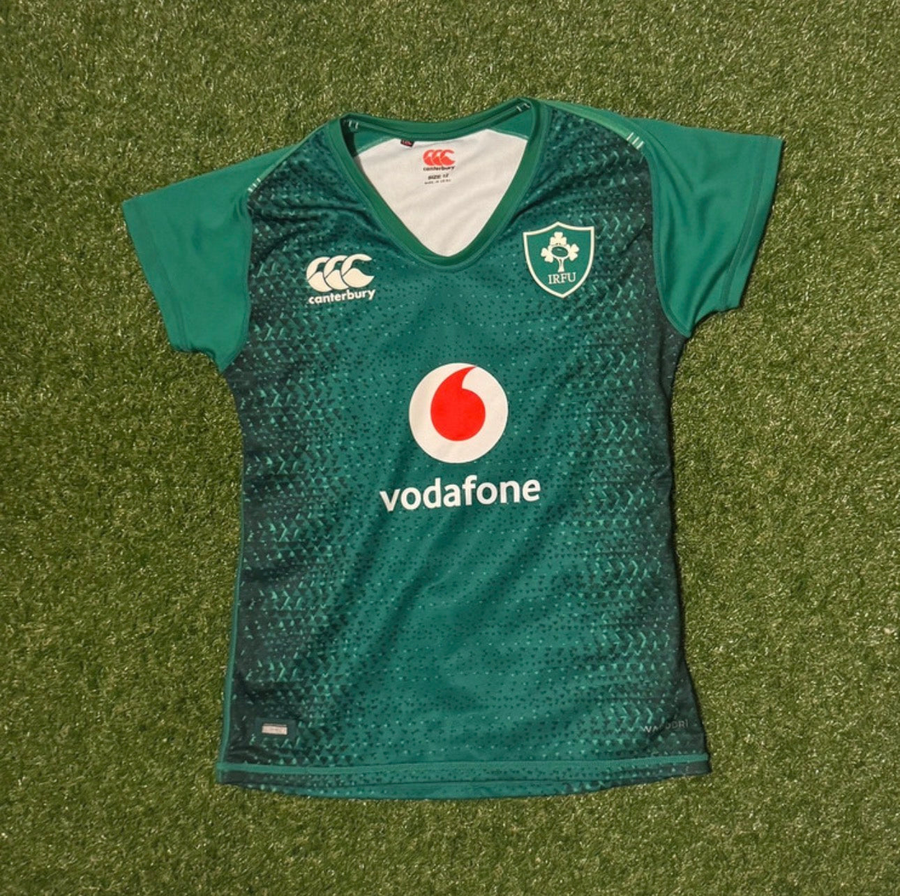Ireland Women’s Fit Size 12 Rugby Jersey - Canterbury