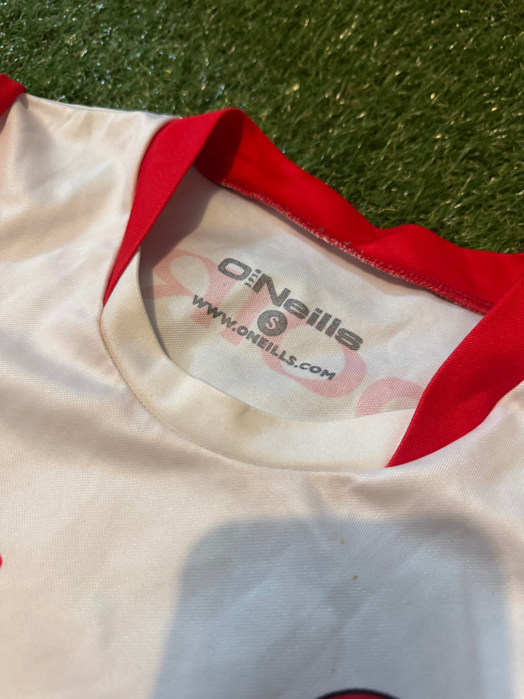 Derry GAA Vest - Size Small - O’Neills