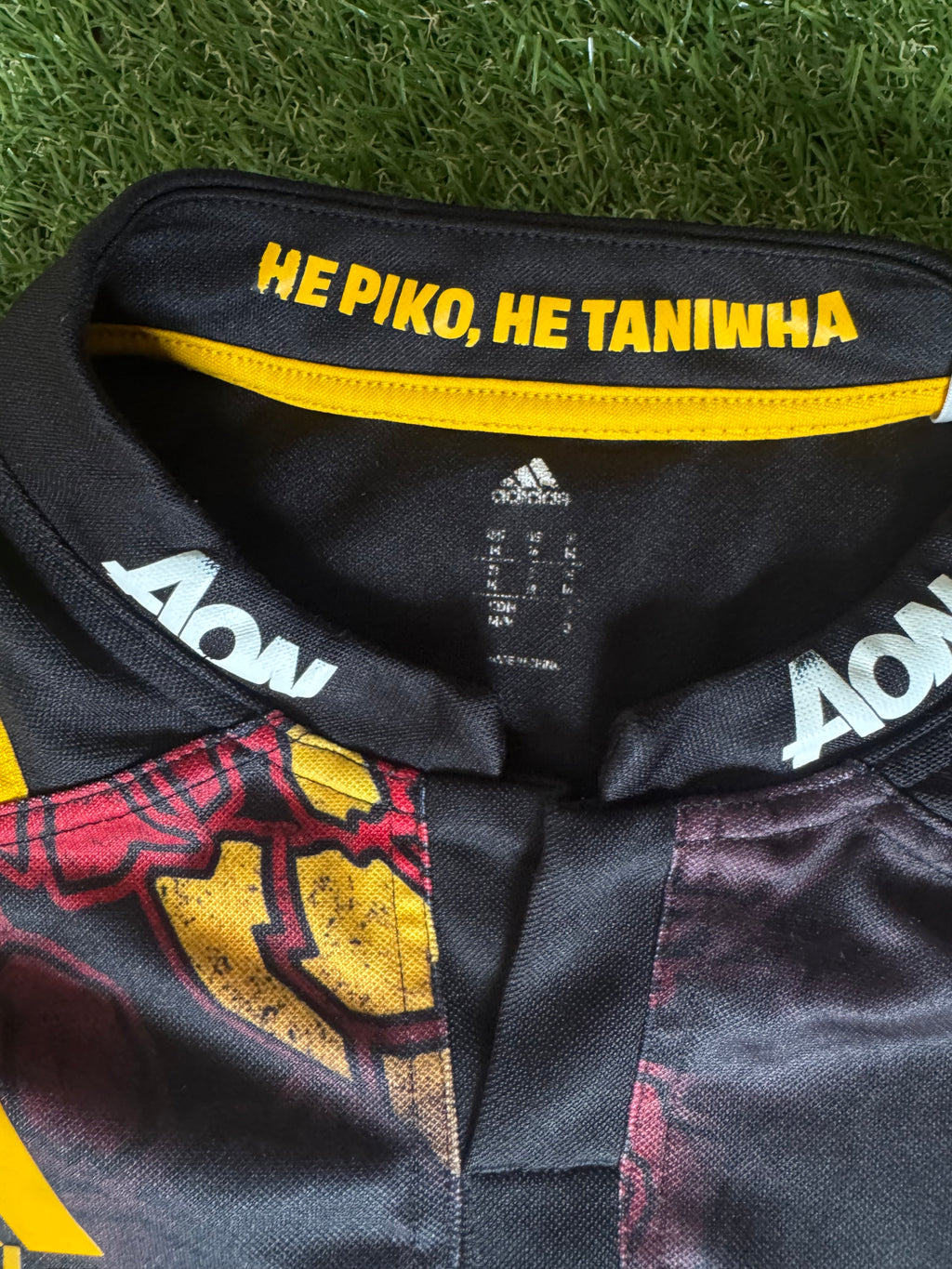 Chiefs (New Zealand) Adidas Rugby Jersey - Size Medium