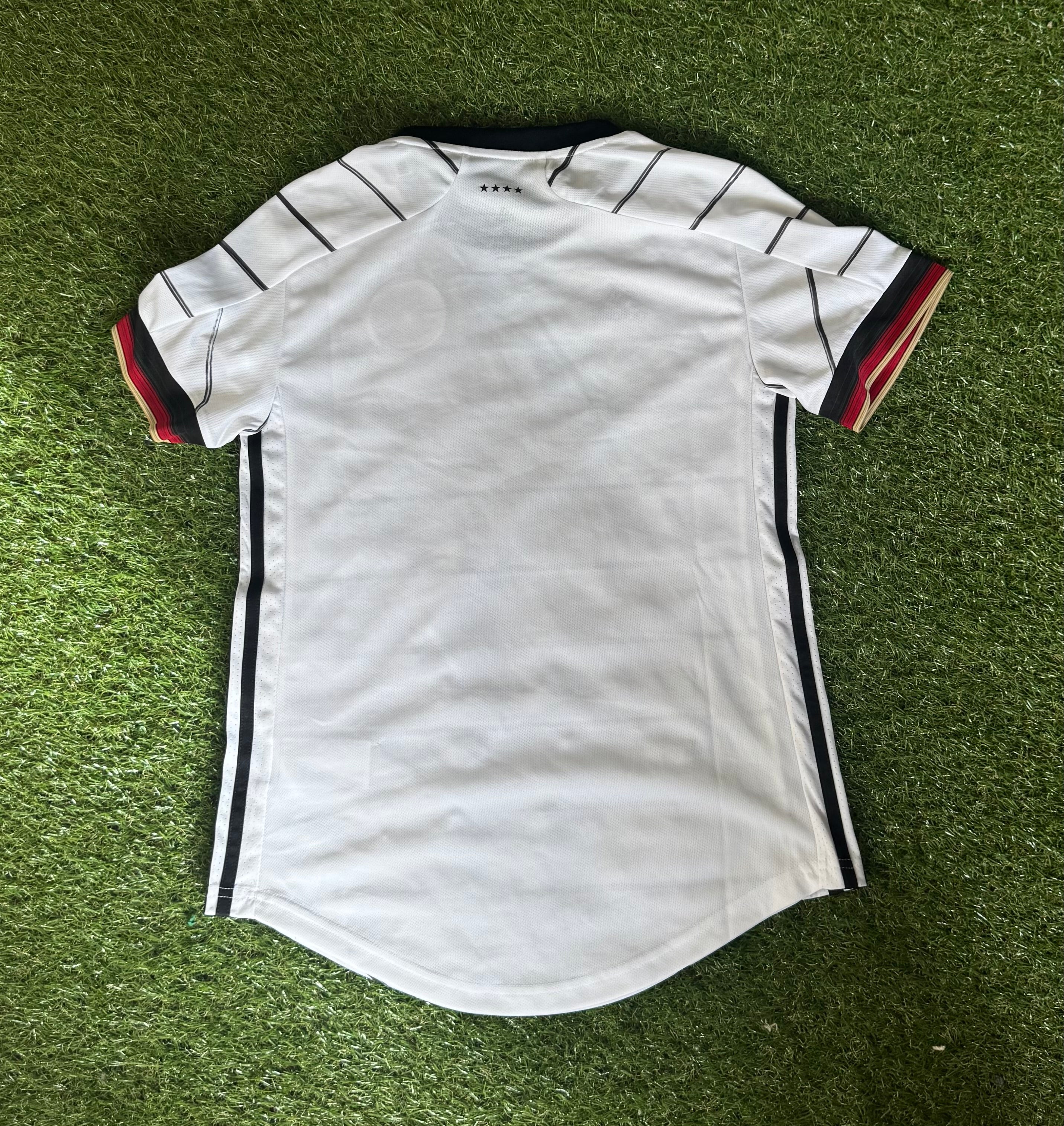 Adult Women Fit Size Small (8-10) Germany Adidas Football Jersey